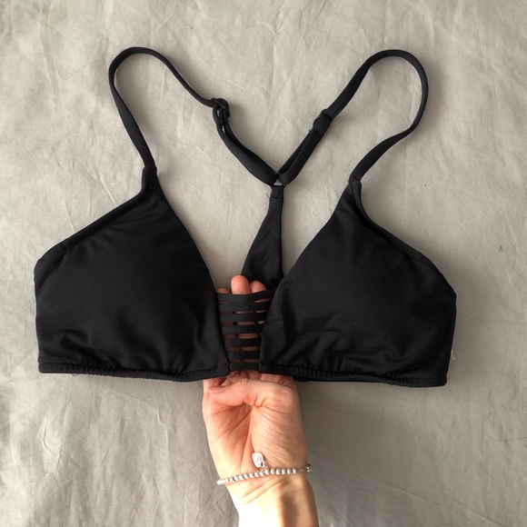 Azura Australia black bikini set - full bottoms with strappy top - size 4 USA - Picture 5 of 5